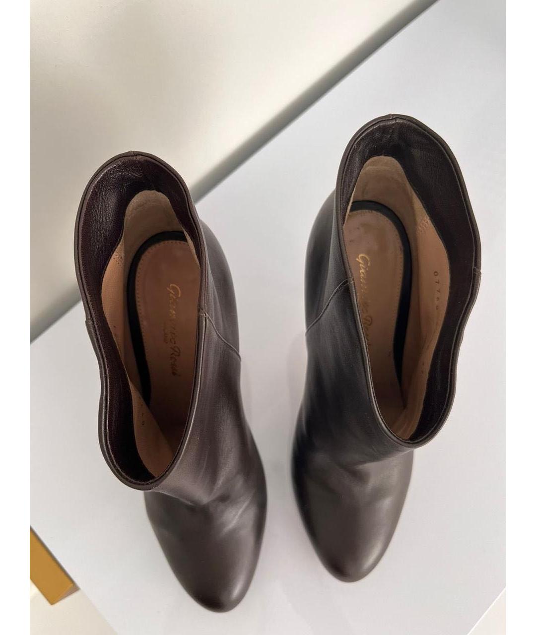 GIANVITO ROSSI Коричневые кожаные ботильоны, фото 3