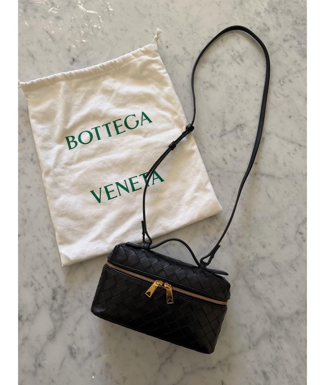 BOTTEGA VENETA Черная кожаная сумка с короткими ручками, фото 2