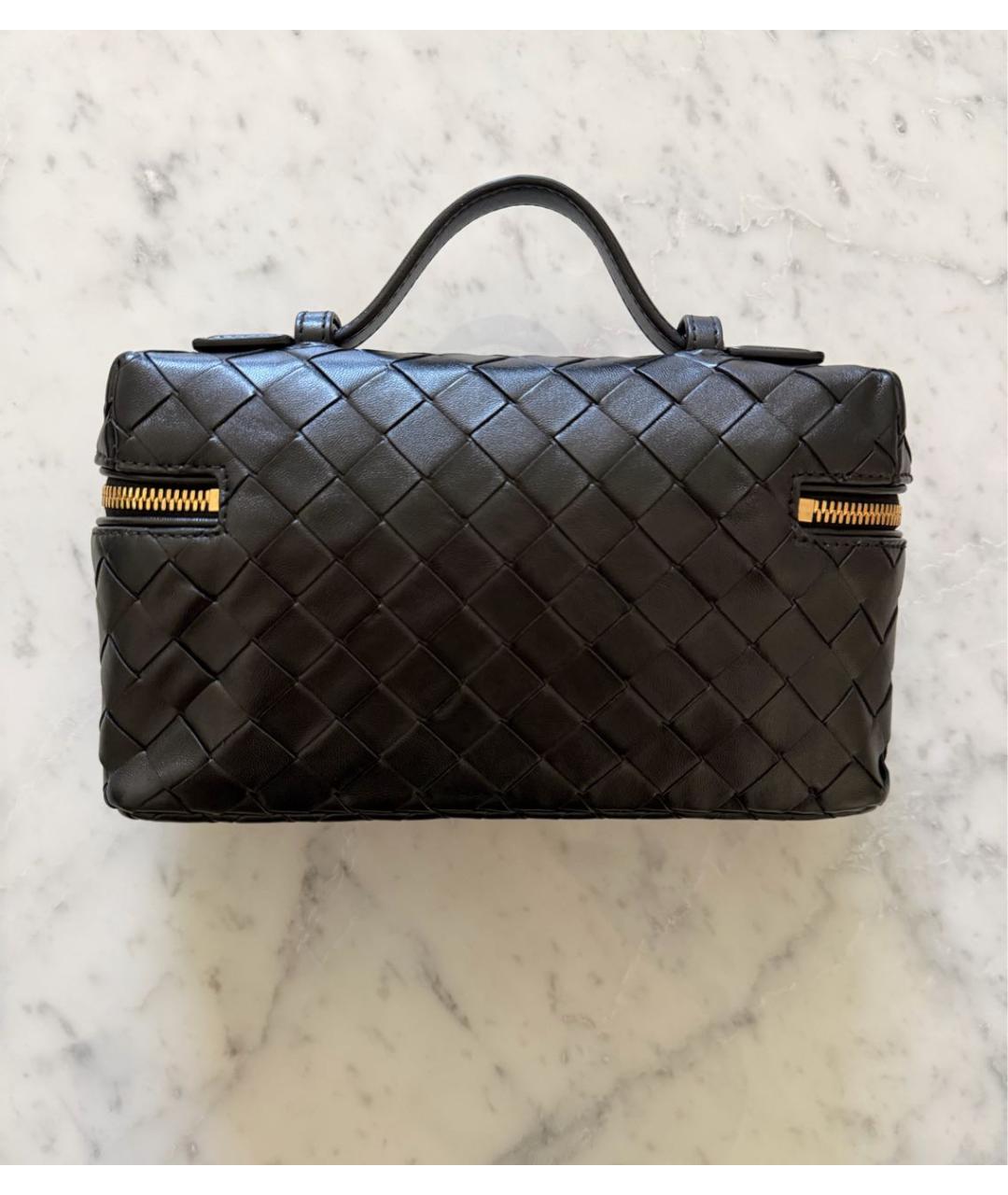 BOTTEGA VENETA Черная кожаная сумка с короткими ручками, фото 5