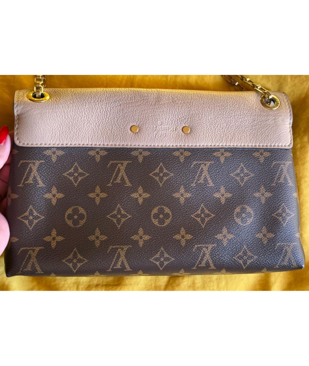 LOUIS VUITTON Бежевая сумка через плечо из канвы, фото 2