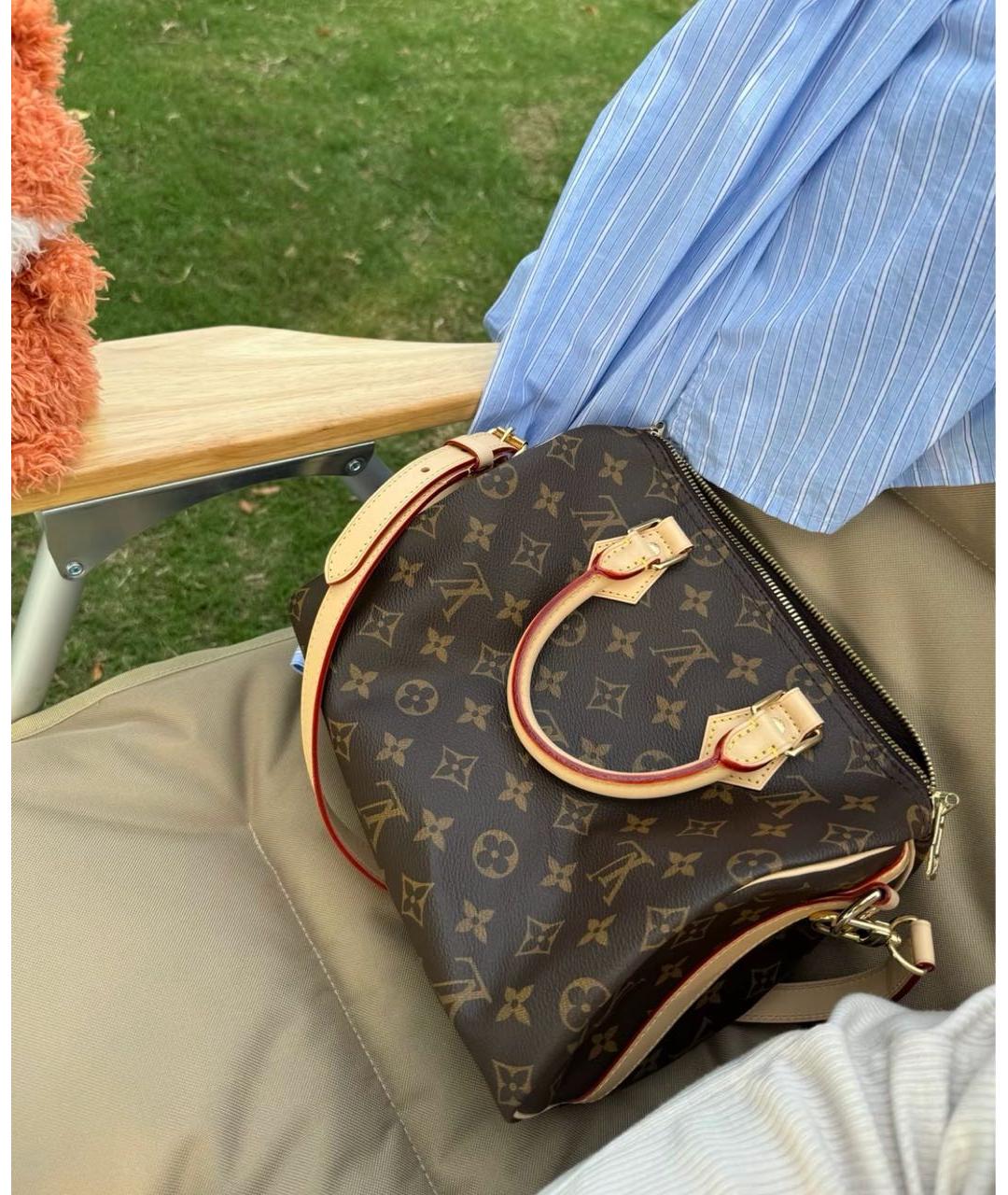 LOUIS VUITTON Коричневая кожаная сумка через плечо, фото 4
