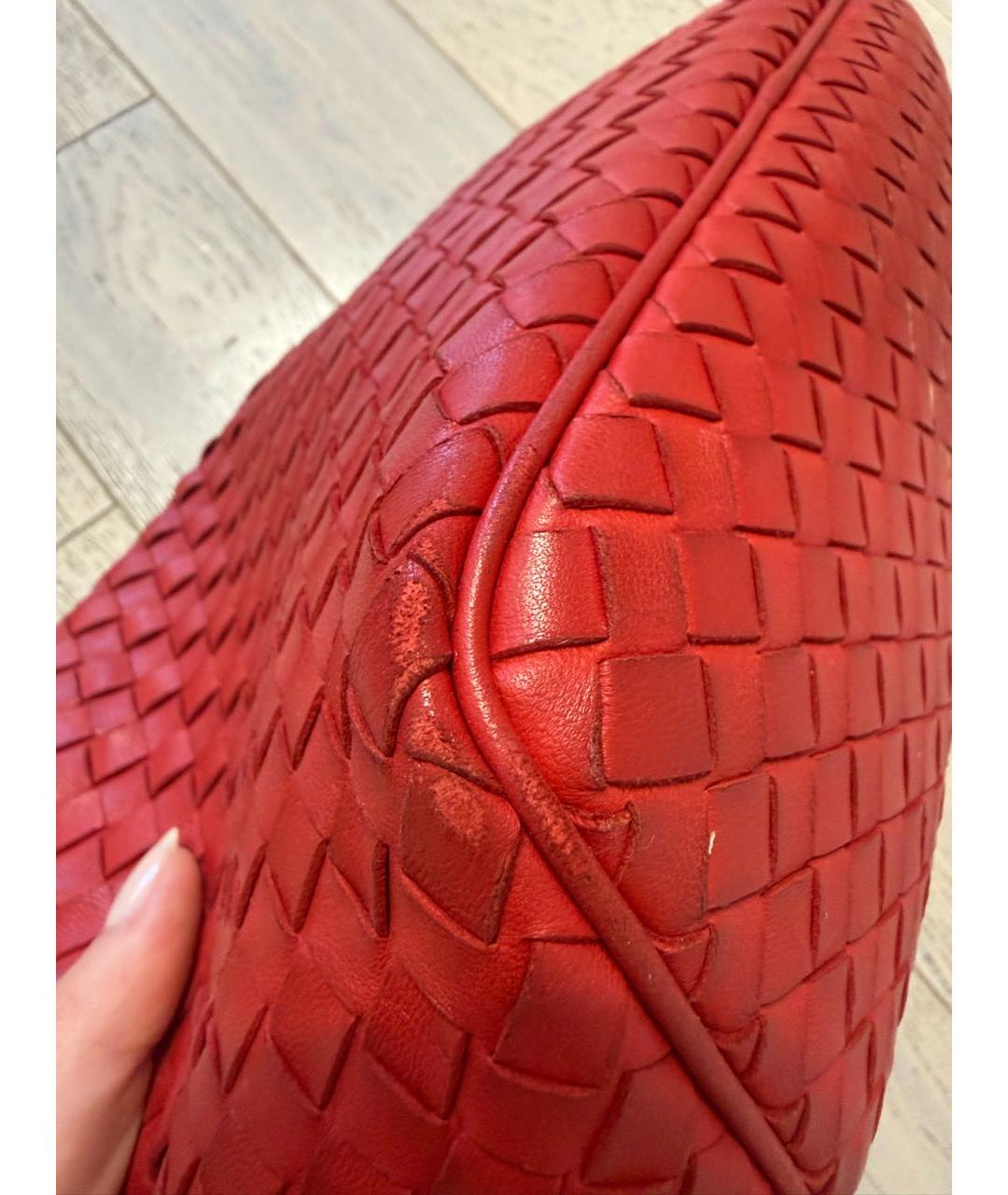 BOTTEGA VENETA Красная кожаная сумка с короткими ручками, фото 5