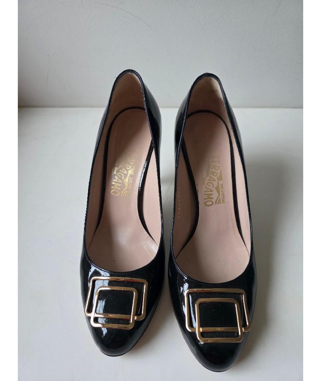 FERRAGAMO Черные туфли из лакированной кожи, фото 2