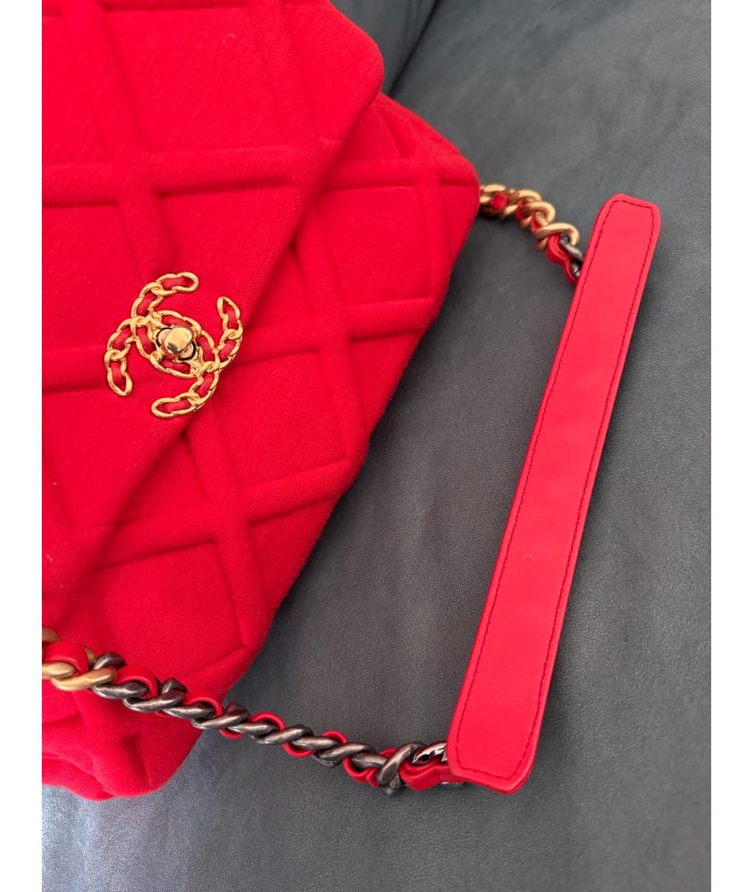 CHANEL Красная тканевая сумка через плечо, фото 3