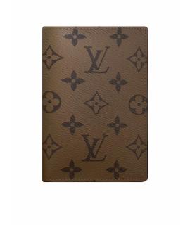 LOUIS VUITTON Обложка/футляр