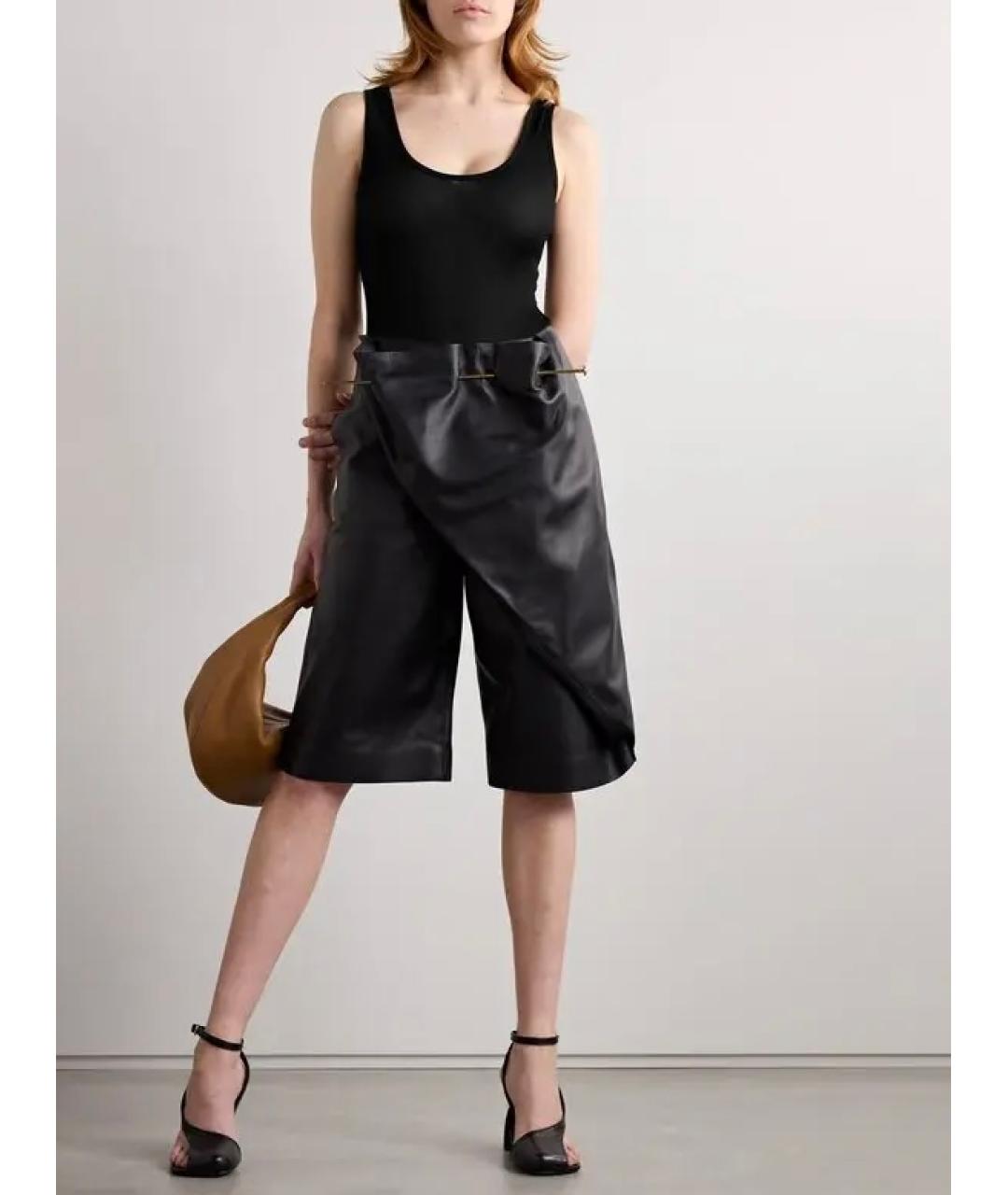 LOEWE Черные кожаные шорты, фото 3