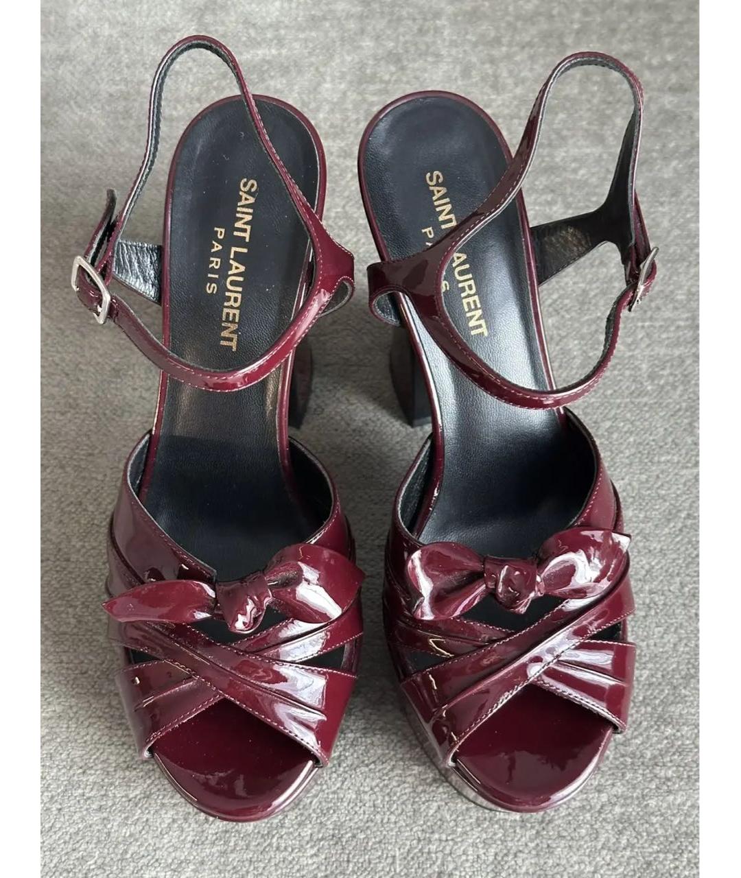 SAINT LAURENT Бордовые босоножки из лакированной кожи, фото 2