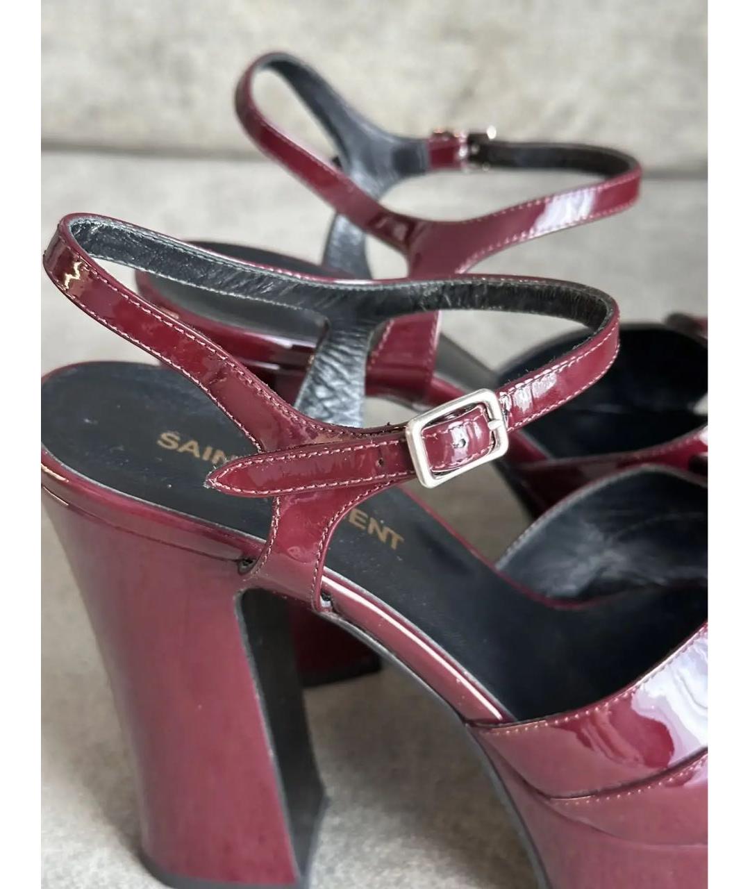 SAINT LAURENT Бордовые босоножки из лакированной кожи, фото 6