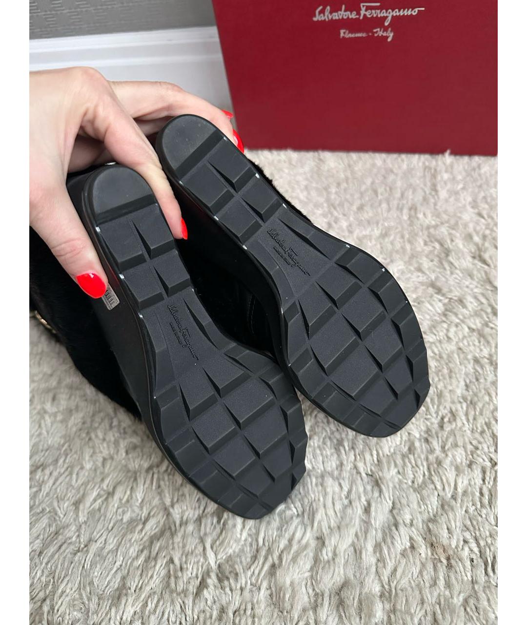 FERRAGAMO Черные кожаные полусапоги, фото 5