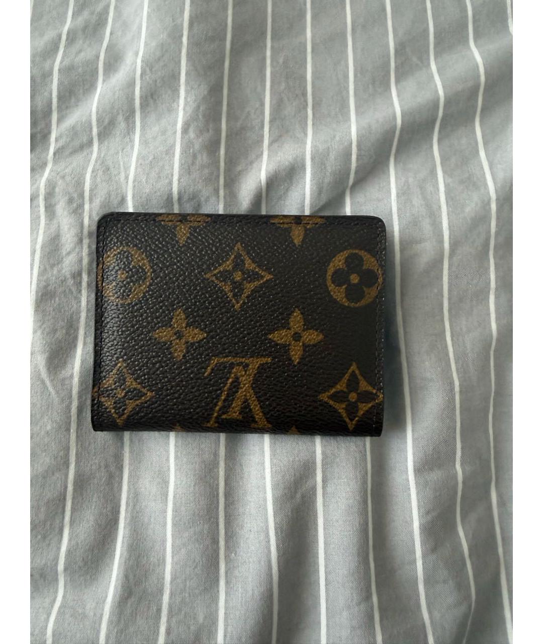 LOUIS VUITTON Коричневый кардхолдер, фото 3