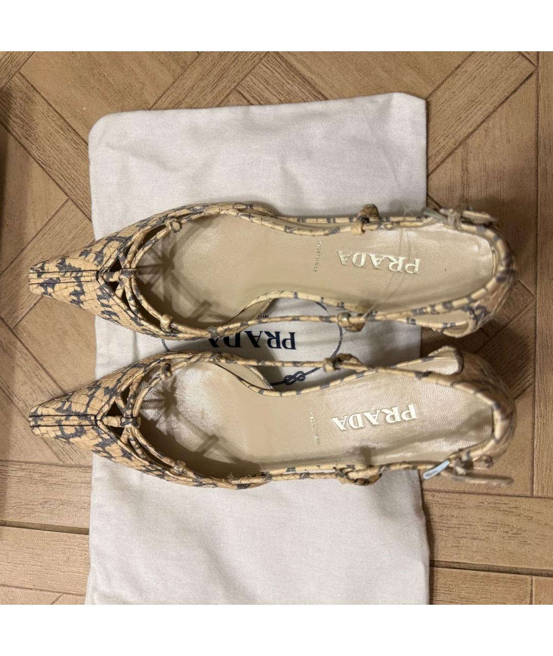 PRADA Бежевые туфли из экзотической кожи, фото 4