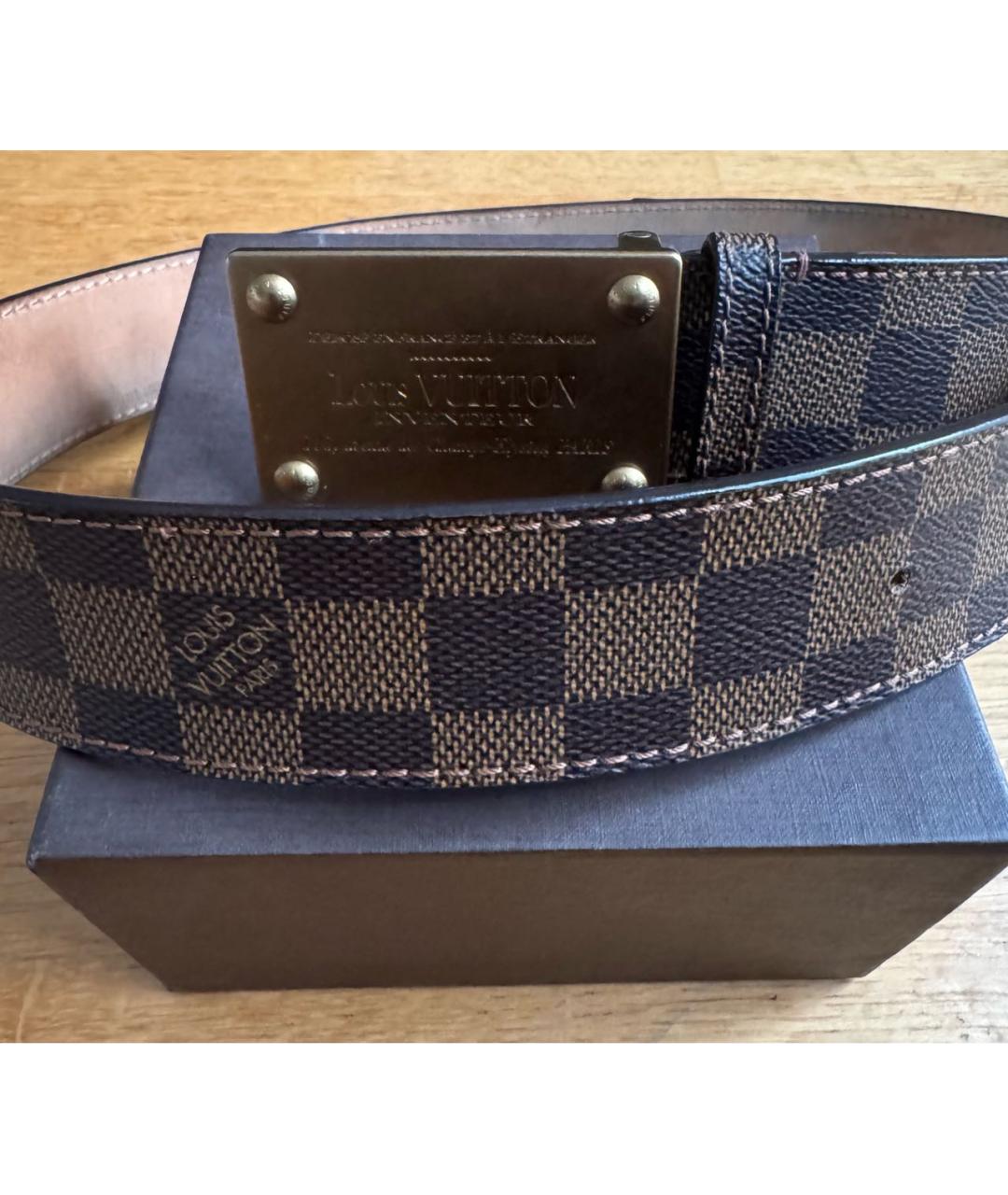 LOUIS VUITTON Коричневый кожаный ремень, фото 2
