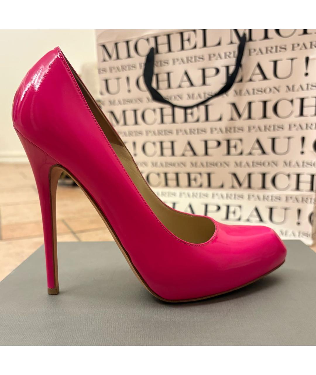 ALEXANDER MCQUEEN Фуксия туфли из лакированной кожи, фото 5