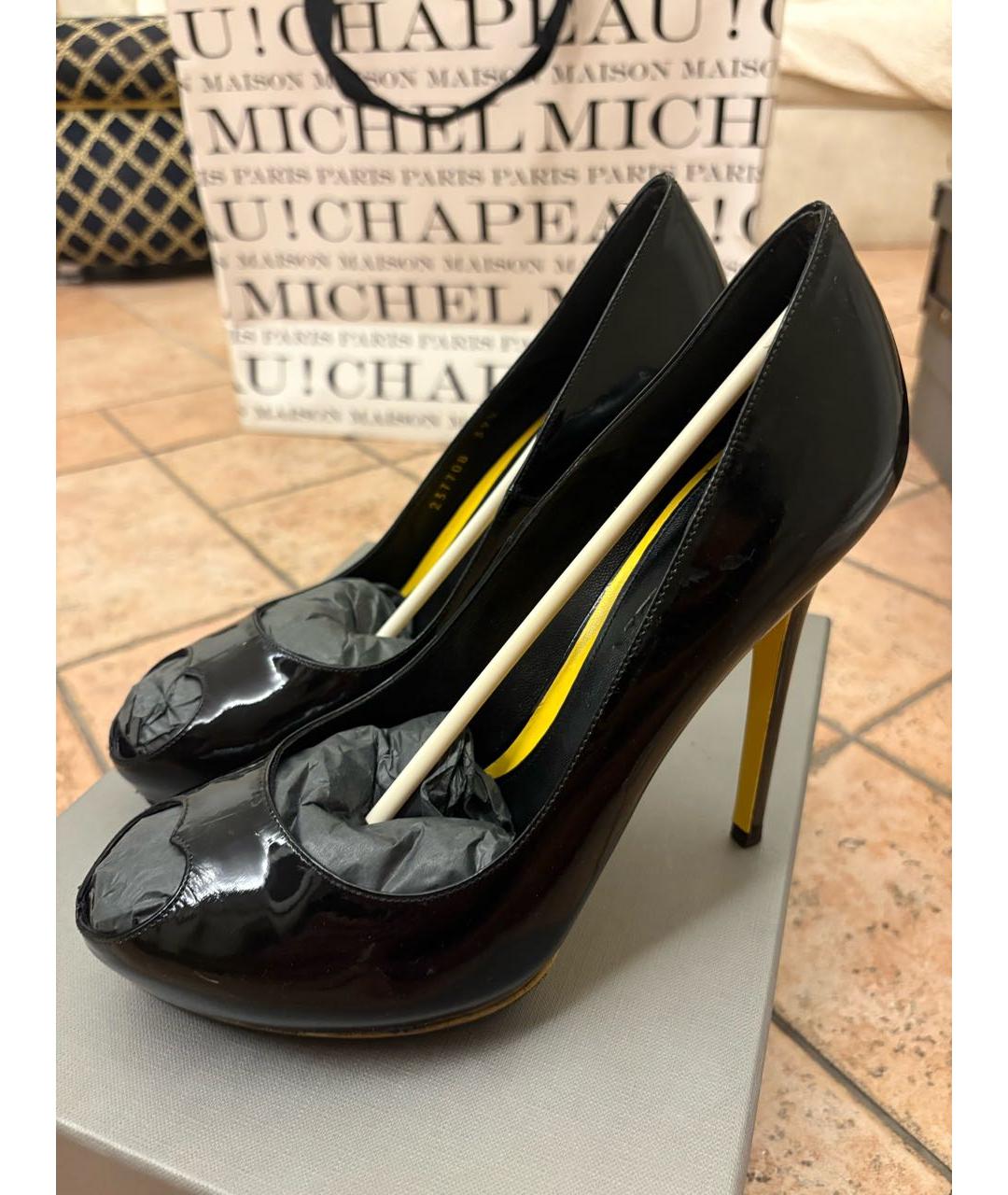 ALEXANDER MCQUEEN Черные туфли из лакированной кожи, фото 4