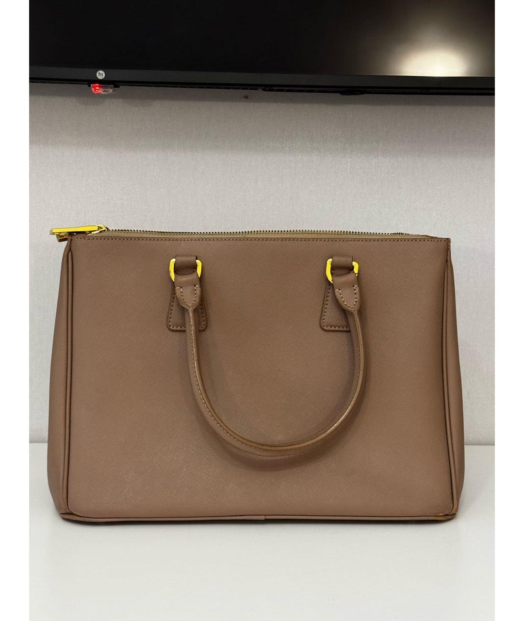 PRADA Бежевая кожаная сумка тоут, фото 2