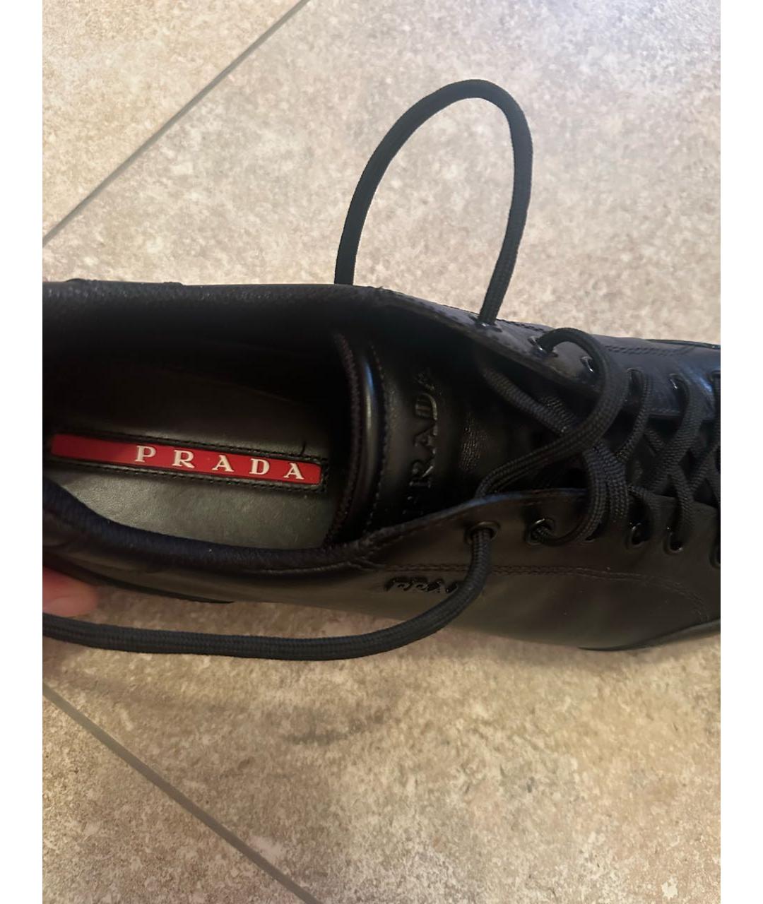 PRADA Черные кожаные низкие кроссовки / кеды, фото 3