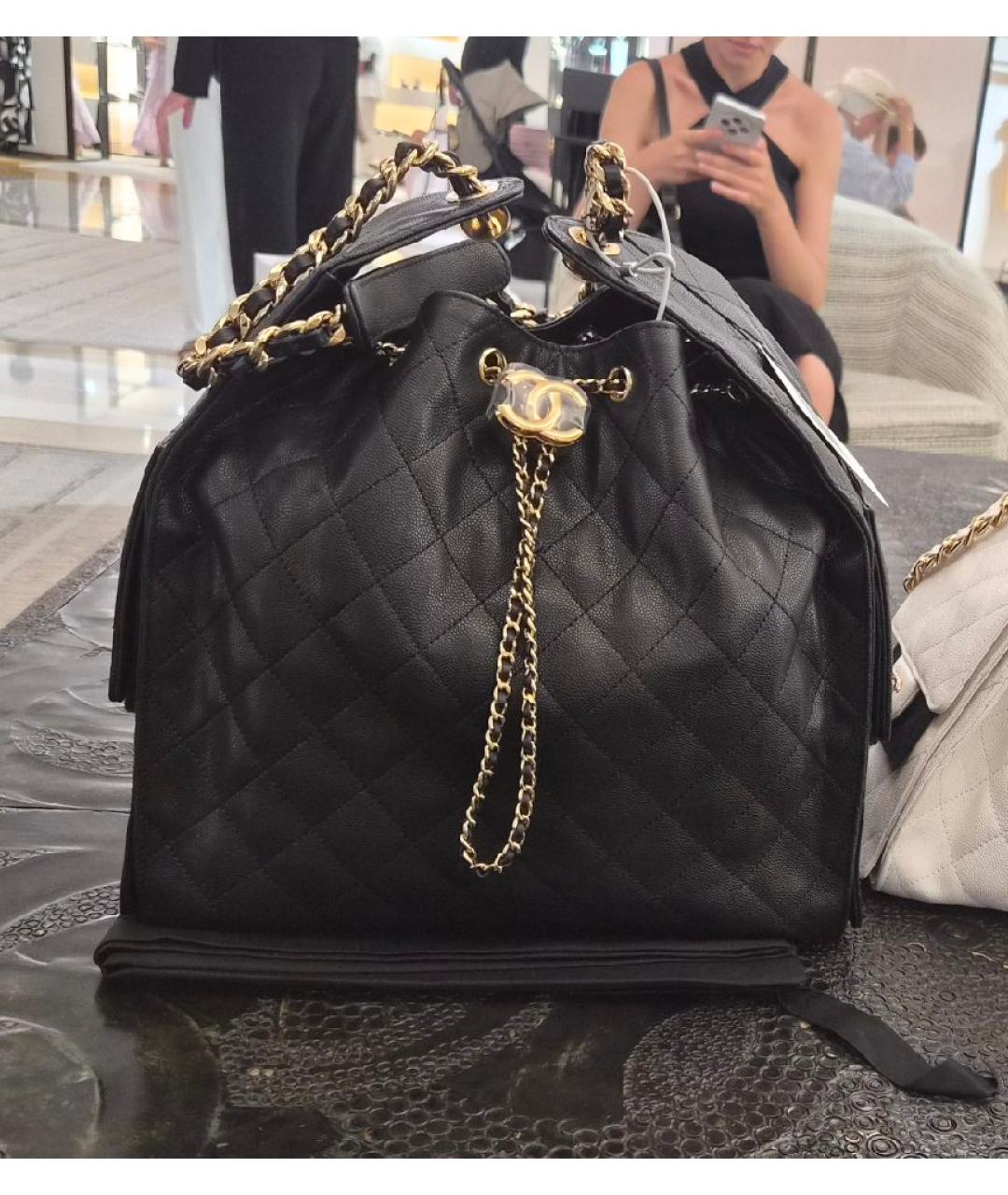 CHANEL Черная кожаная сумка тоут, фото 6