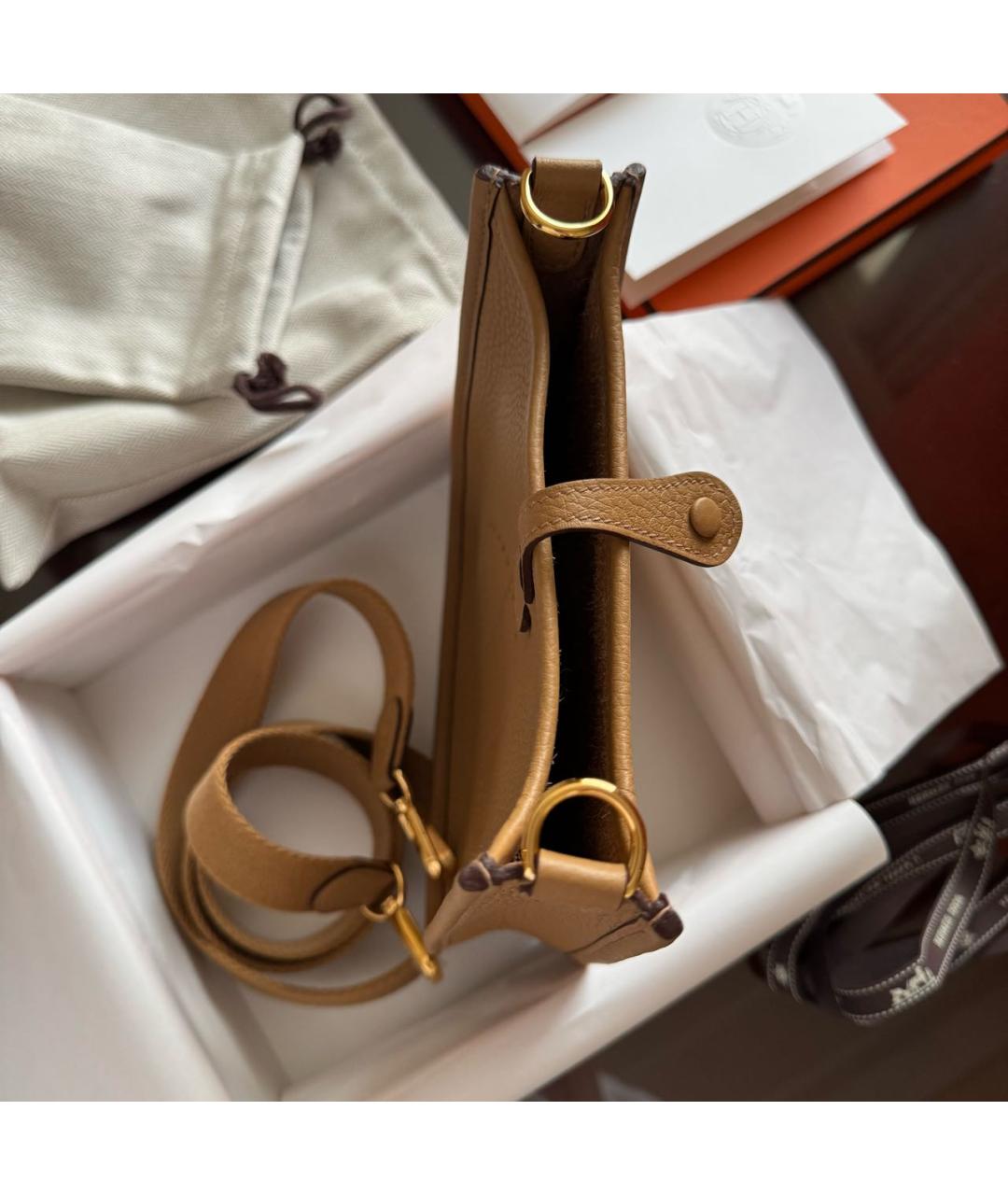 HERMES Горчичная кожаная сумка через плечо, фото 4