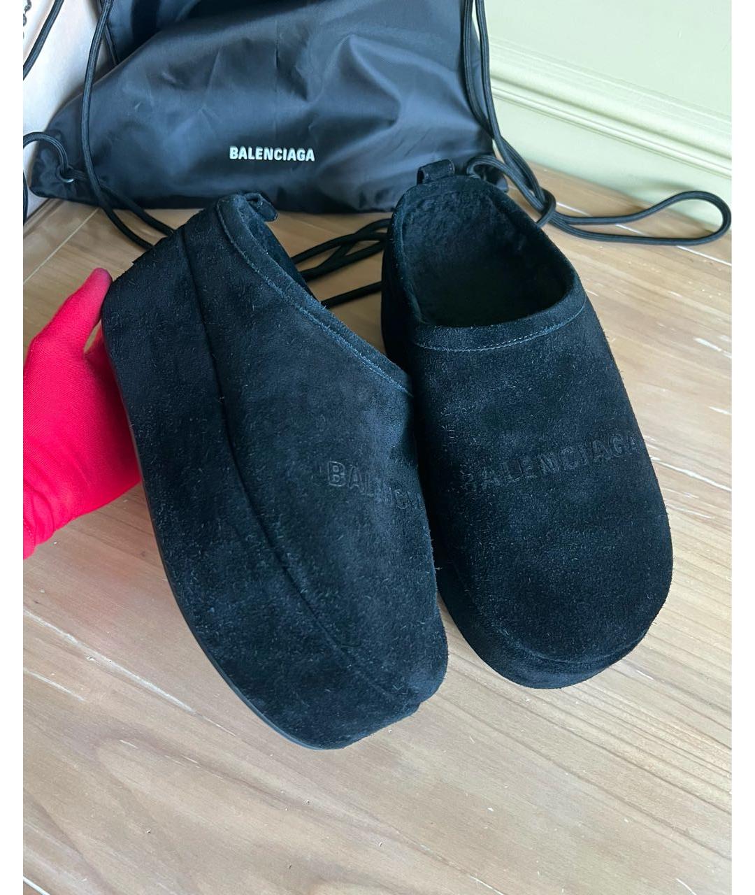 BALENCIAGA Черные замшевые сабо, фото 6
