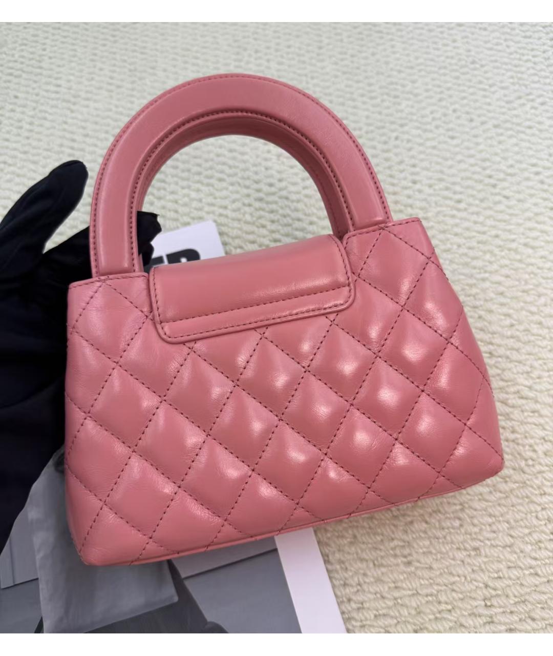 CHANEL Розовая кожаная сумка с короткими ручками, фото 3