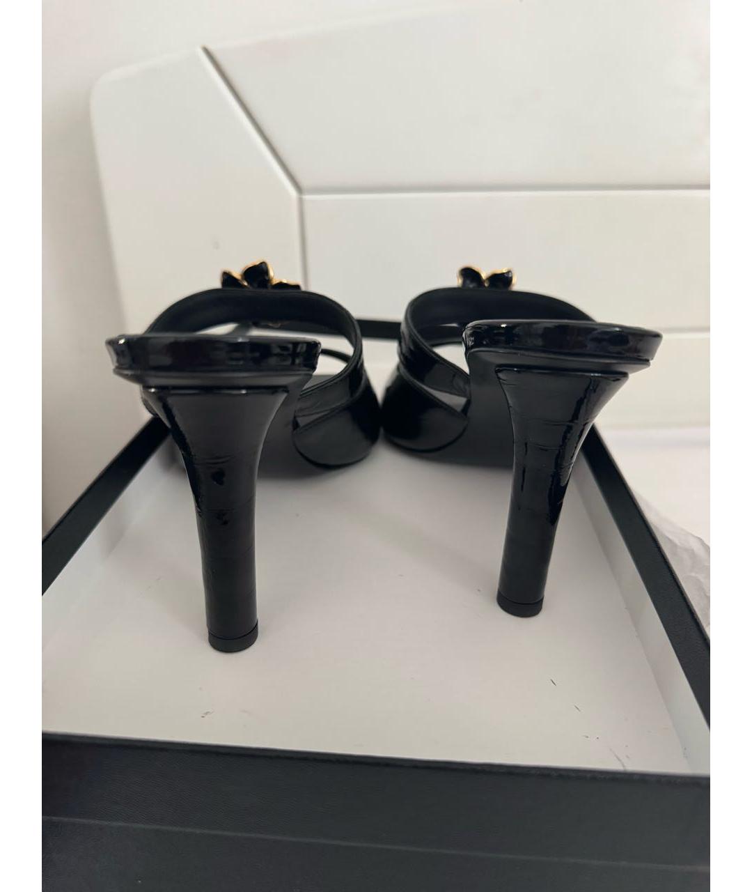 CHANEL Черные кожаные мюли, фото 3