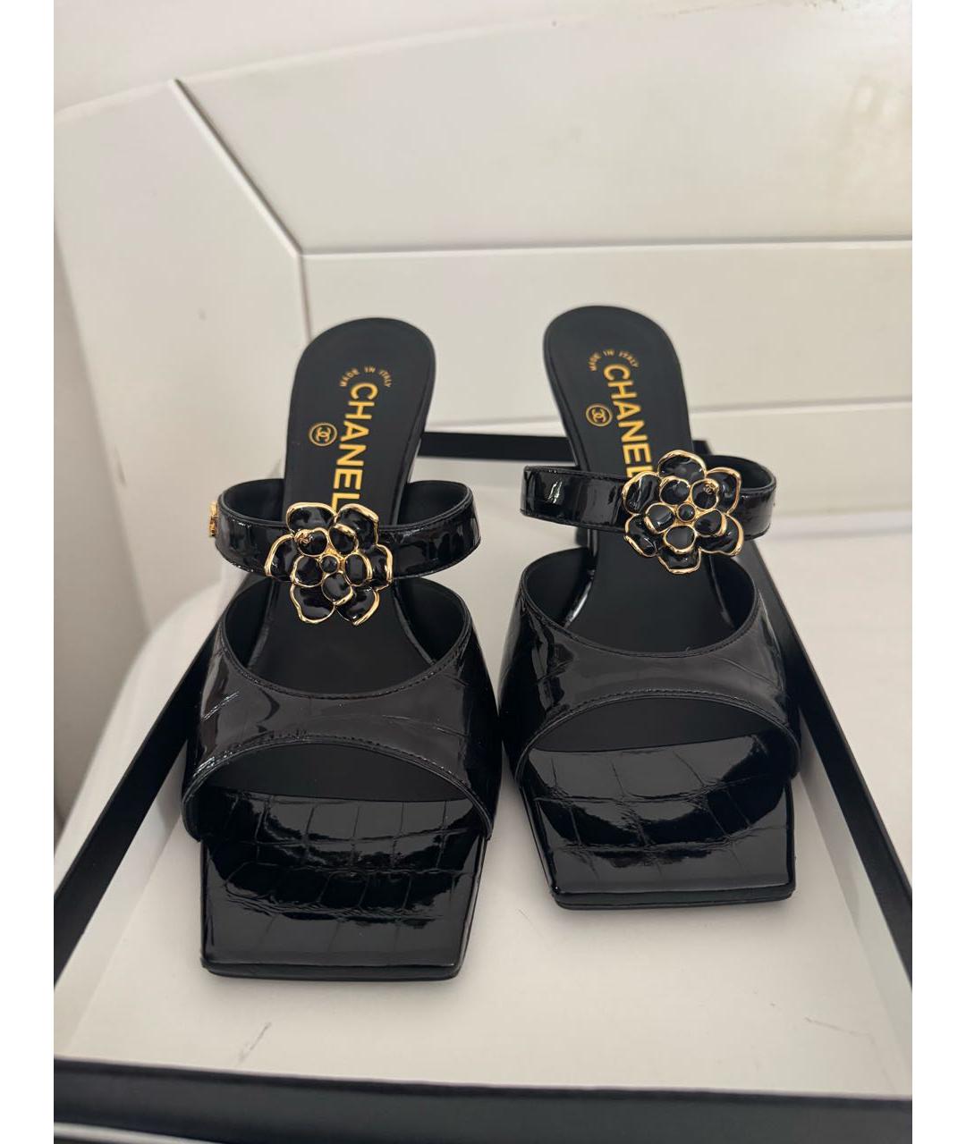 CHANEL Черные кожаные мюли, фото 5