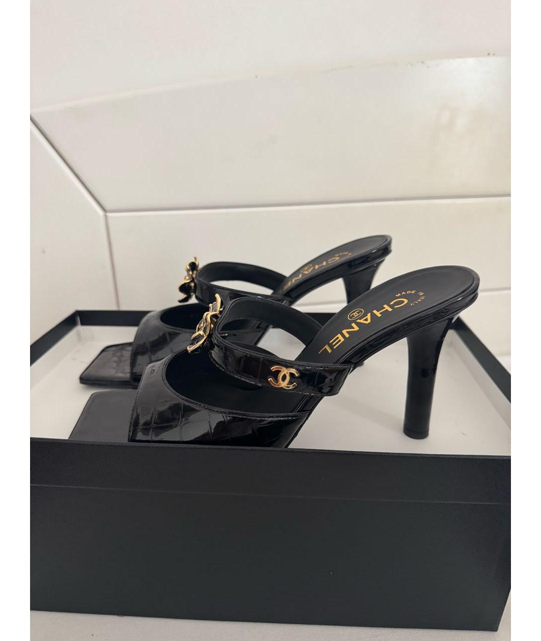 CHANEL Черные кожаные мюли, фото 7