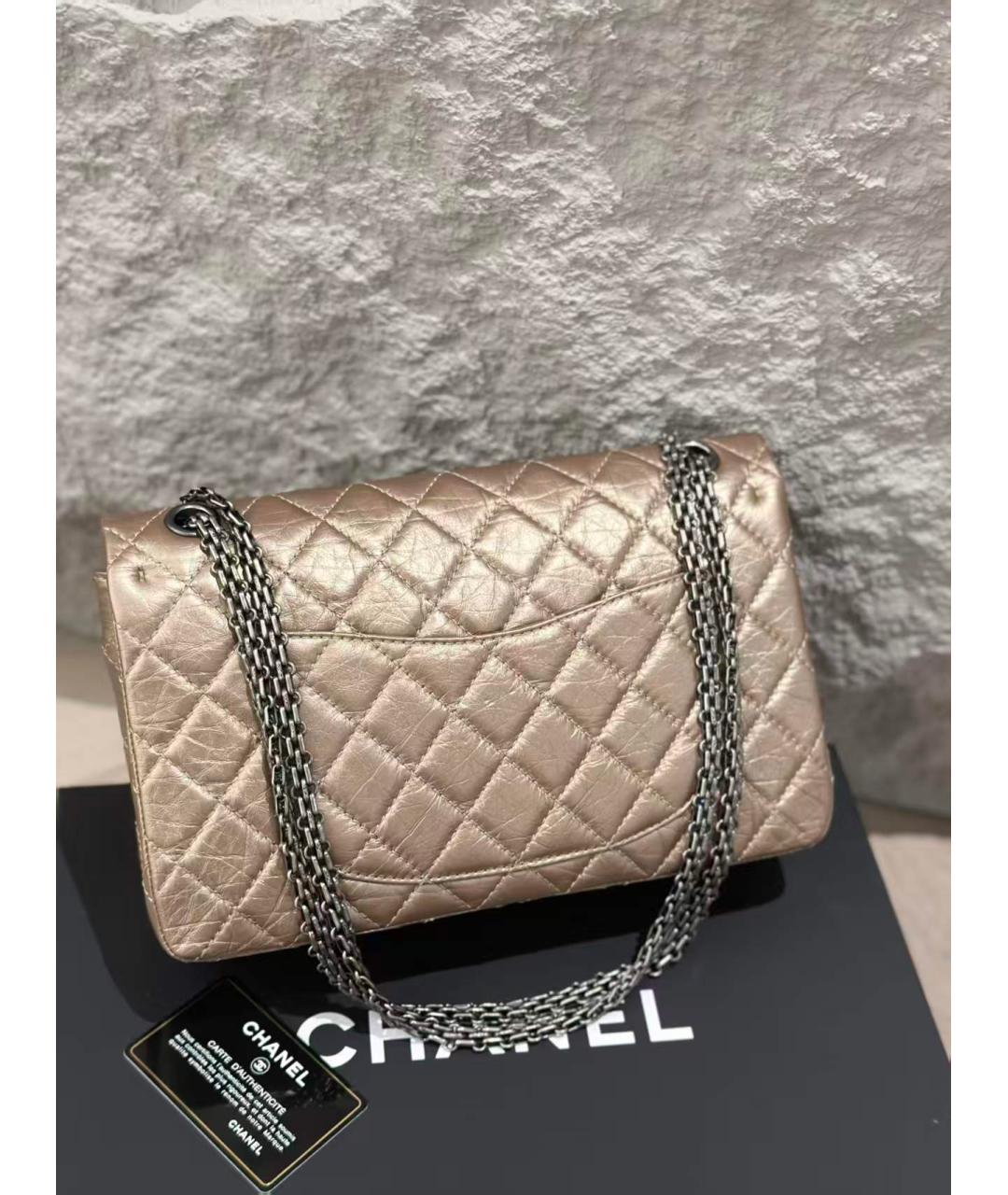 CHANEL Золотая кожаная сумка через плечо, фото 3