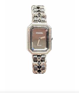 CHANEL Часы