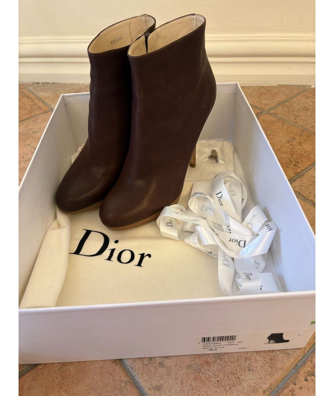 CHRISTIAN DIOR Коричневые кожаные ботильоны, фото 5
