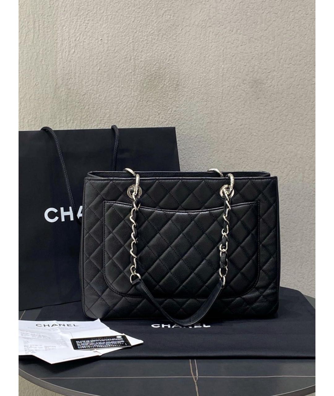CHANEL Черная кожаная сумка тоут, фото 2