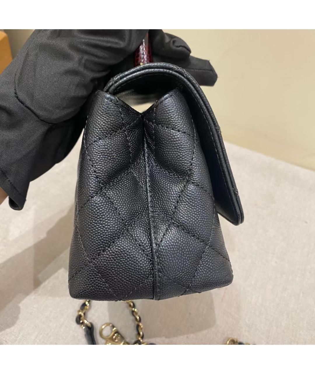 CHANEL Черная кожаная сумка с короткими ручками, фото 5