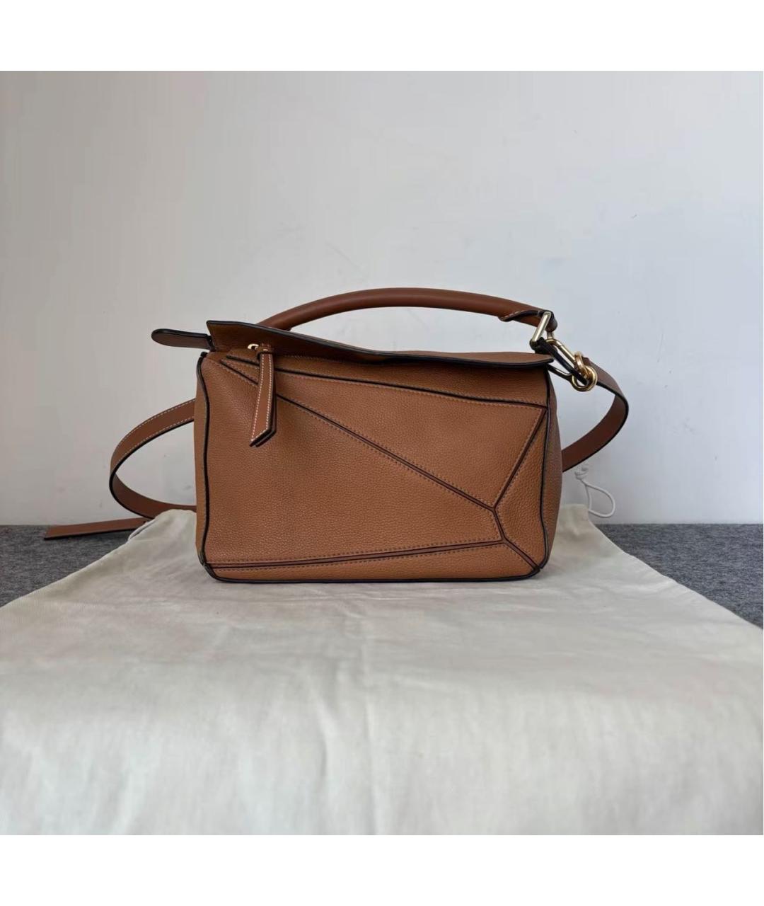 LOEWE Коричневая кожаная сумка через плечо, фото 9