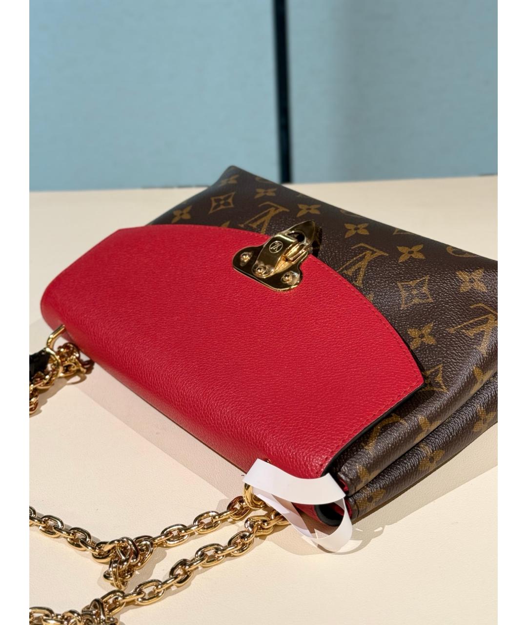 LOUIS VUITTON Коричневая кожаная сумка через плечо, фото 6