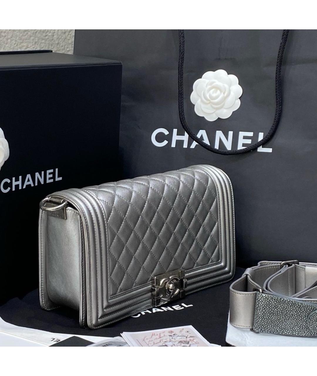 CHANEL Серебряная кожаная сумка через плечо, фото 4