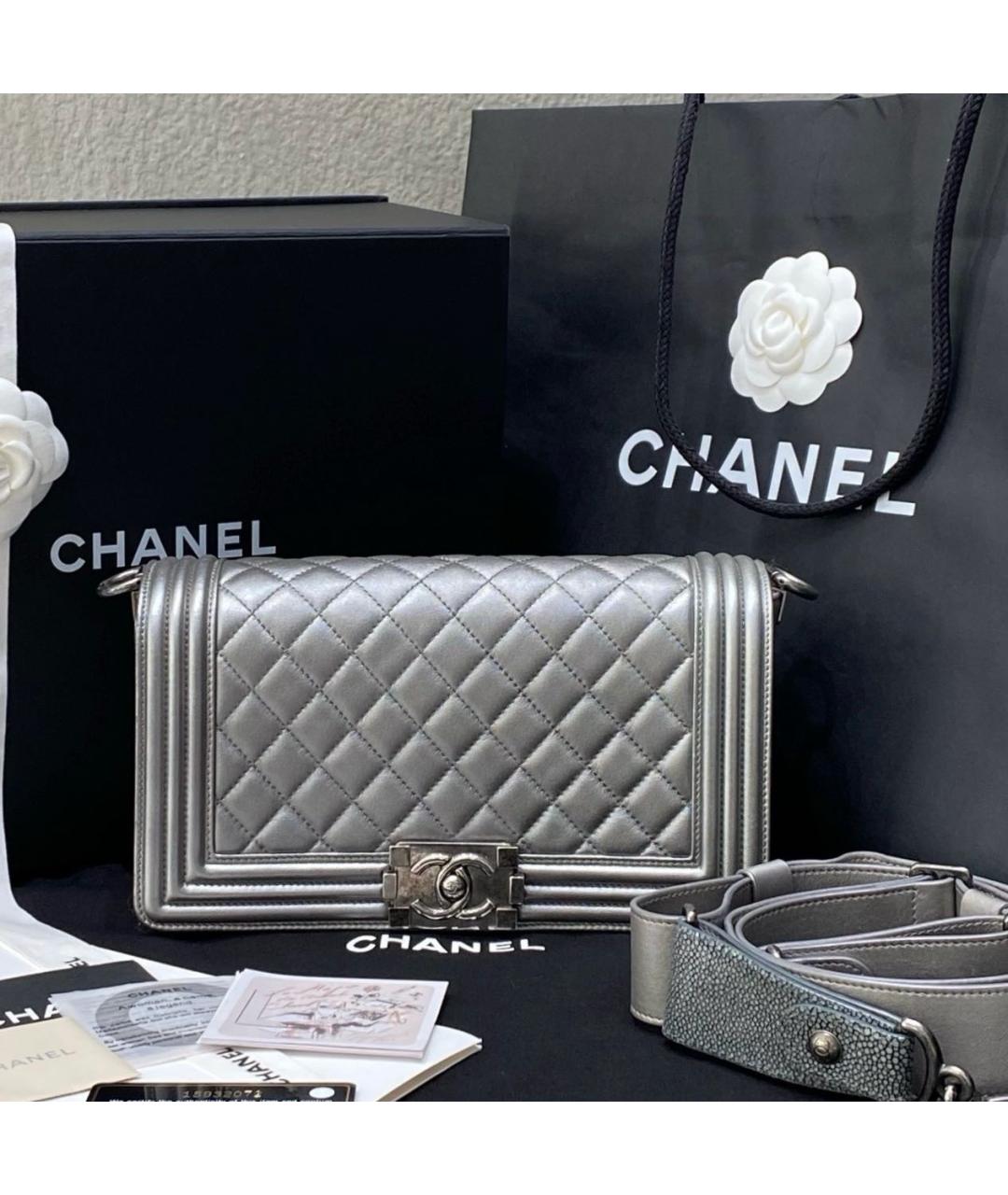 CHANEL Серебряная кожаная сумка через плечо, фото 7