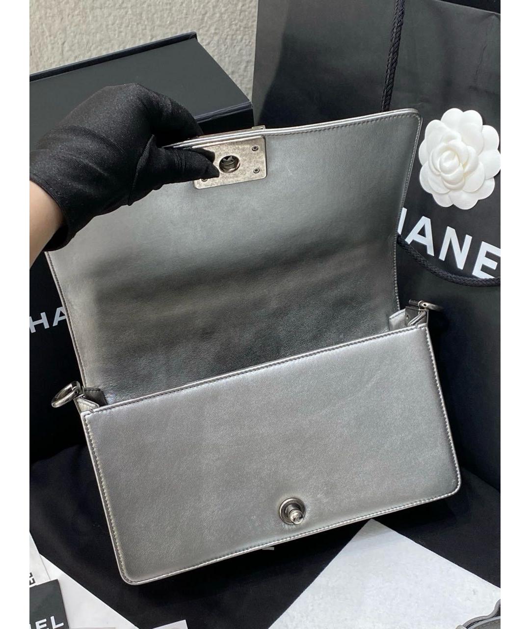 CHANEL Серебряная кожаная сумка через плечо, фото 5