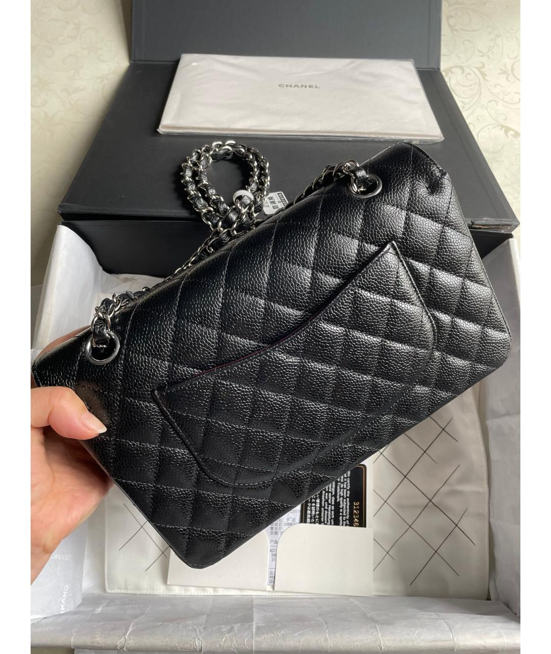 CHANEL Черная кожаная сумка через плечо, фото 3
