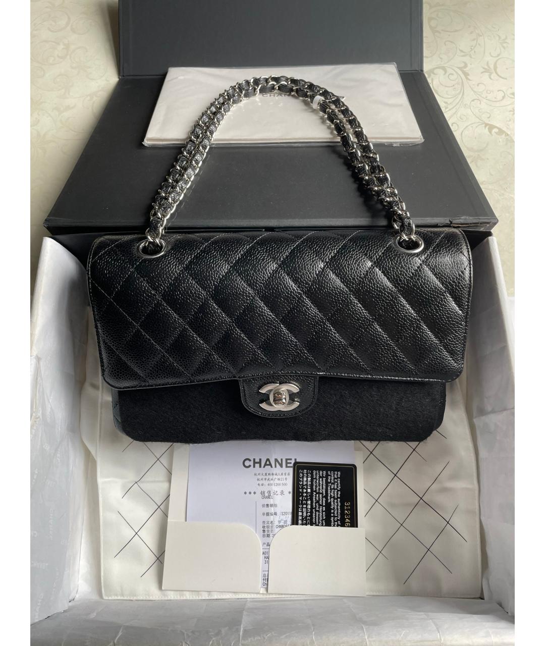 CHANEL Черная кожаная сумка через плечо, фото 7