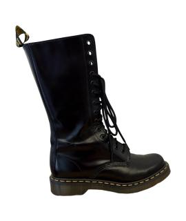 DR. MARTENS Ботинки
