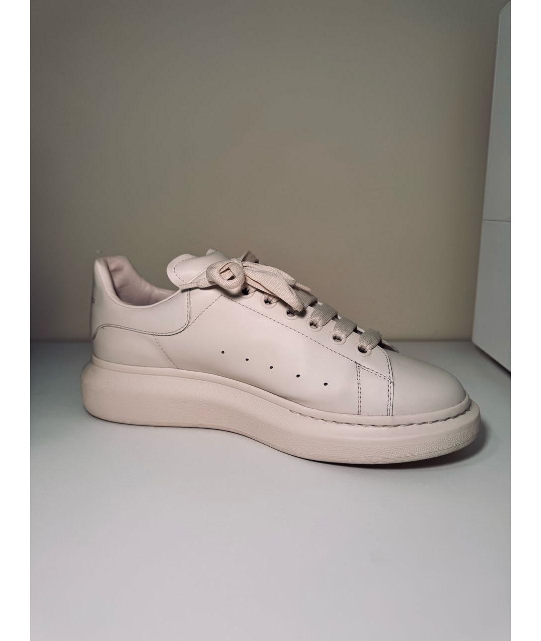 ALEXANDER MCQUEEN Бежевые кожаные низкие кроссовки / кеды, фото 5