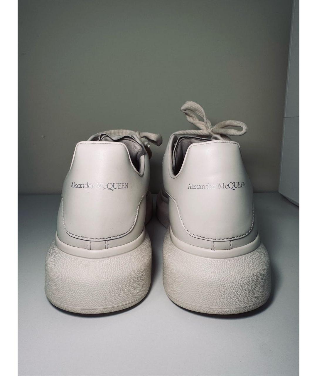 ALEXANDER MCQUEEN Бежевые кожаные низкие кроссовки / кеды, фото 4