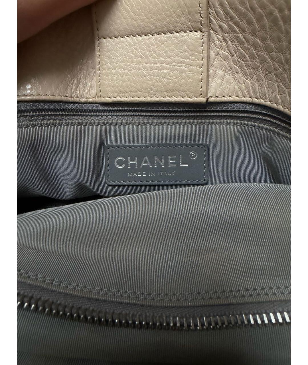 CHANEL Бежевая кожаная сумка тоут, фото 6