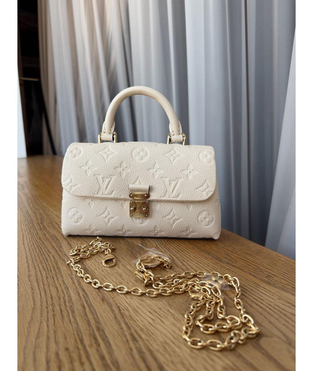 LOUIS VUITTON Белая кожаная сумка с короткими ручками, фото 2