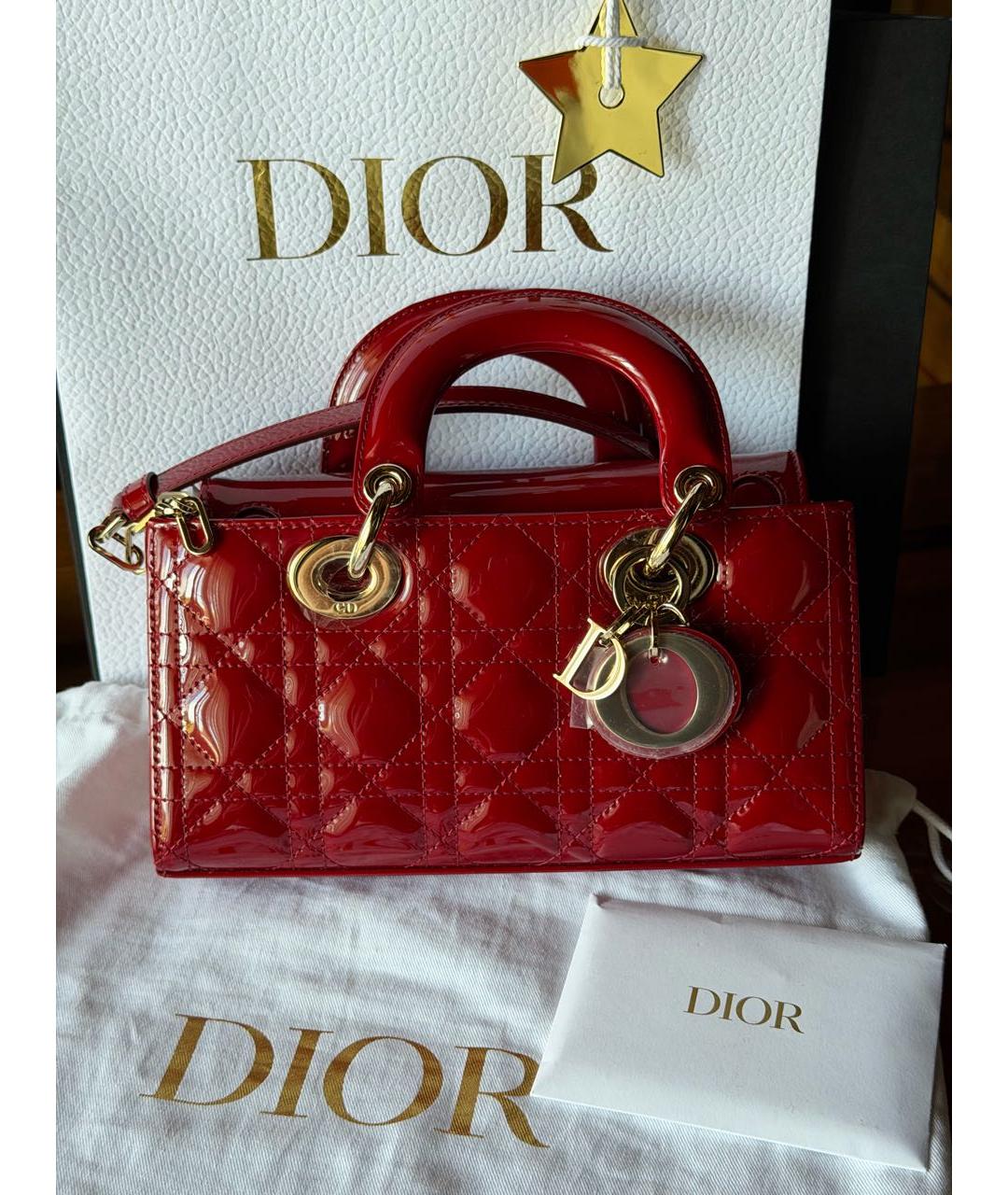 CHRISTIAN DIOR Бордовая сумка с короткими ручками из лакированной кожи, фото 2