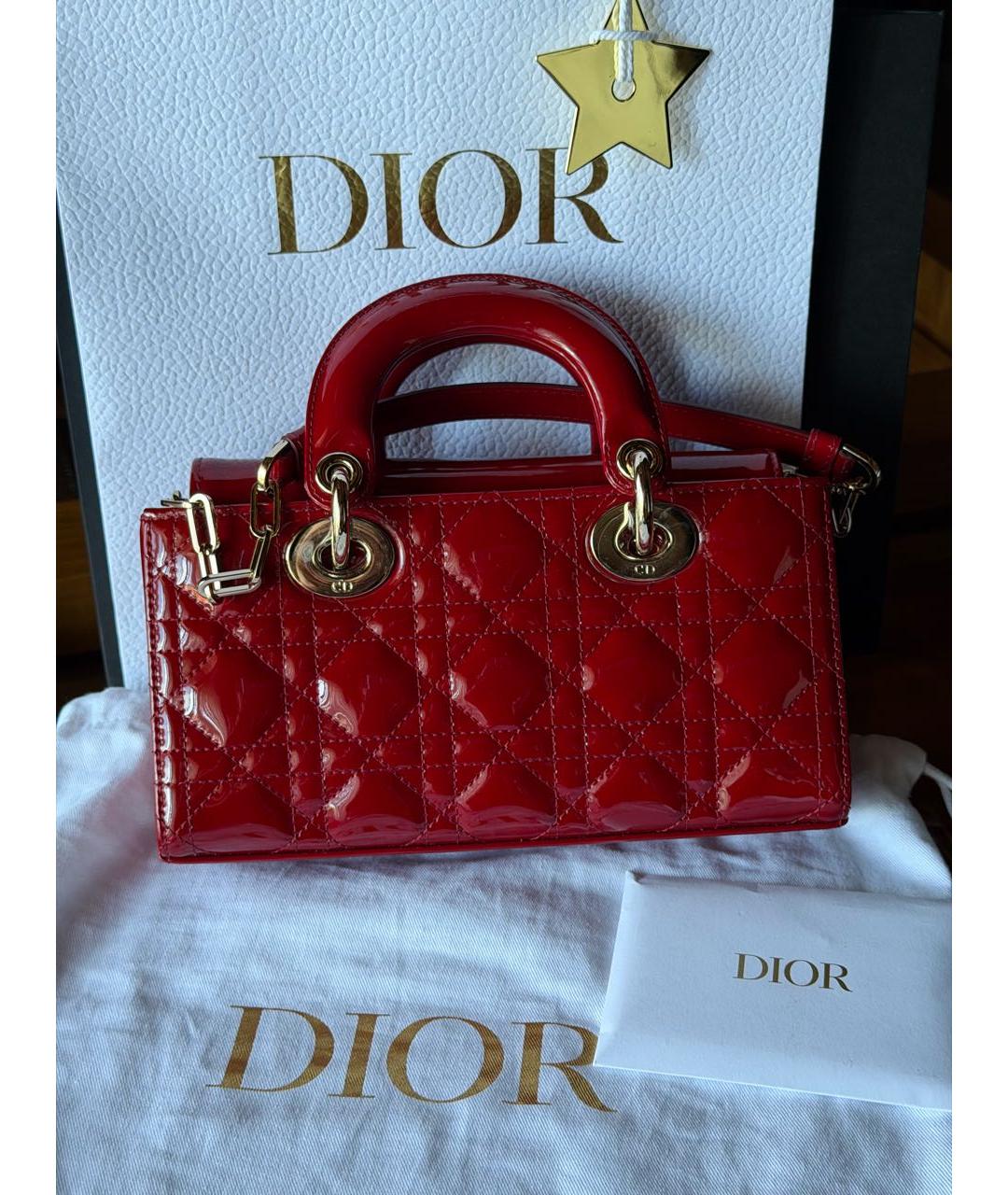 CHRISTIAN DIOR Бордовая сумка с короткими ручками из лакированной кожи, фото 3