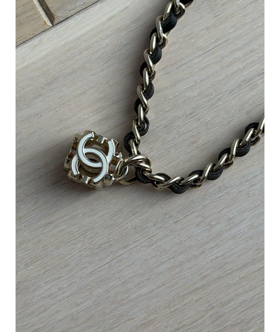 CHANEL Золотая металлическая подвеска, фото 7