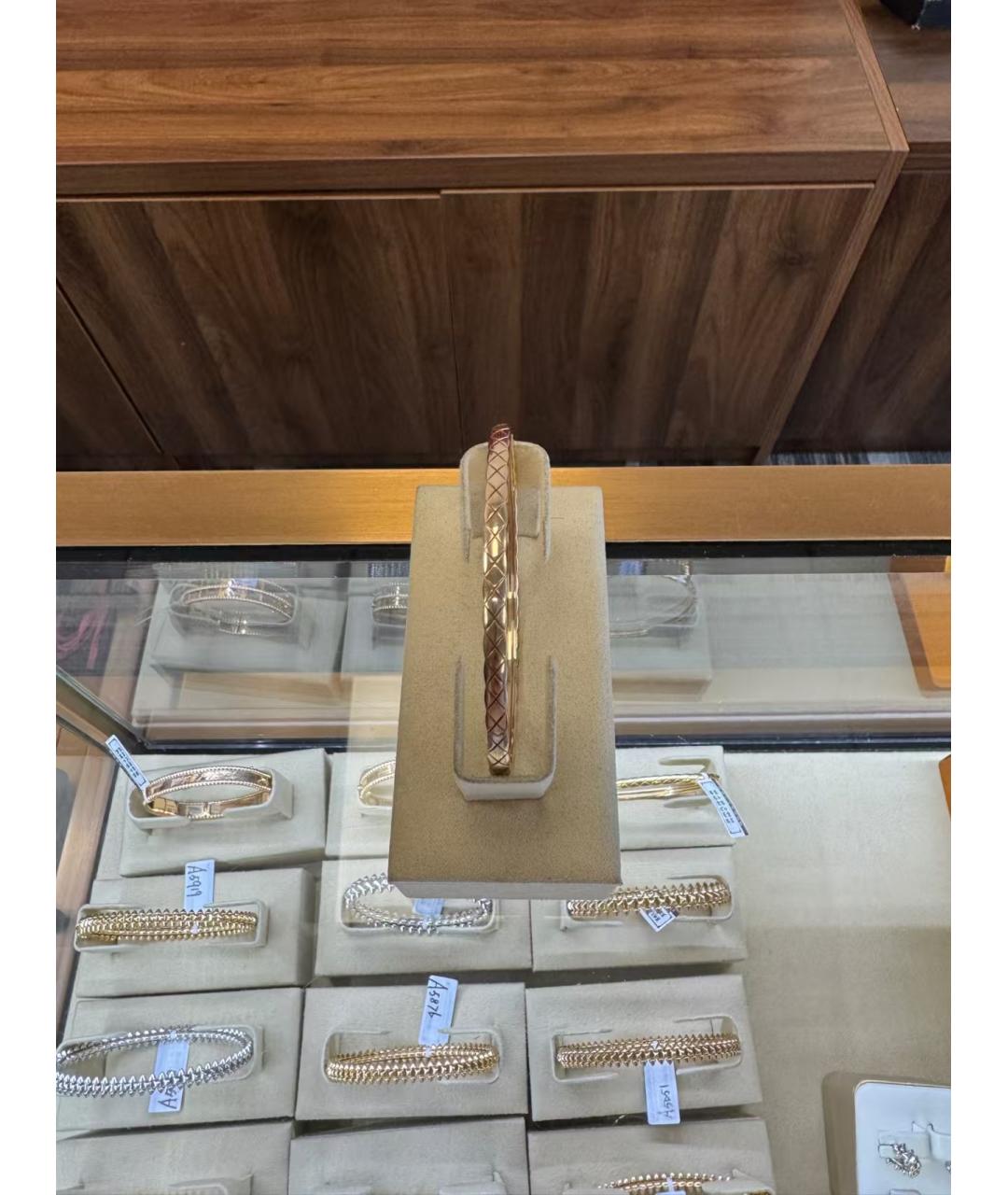CHANEL Золотой браслет, фото 2