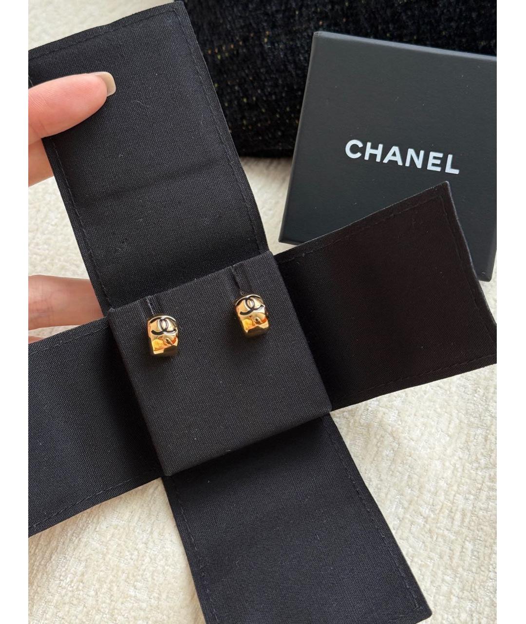 CHANEL Золотые серьги, фото 2