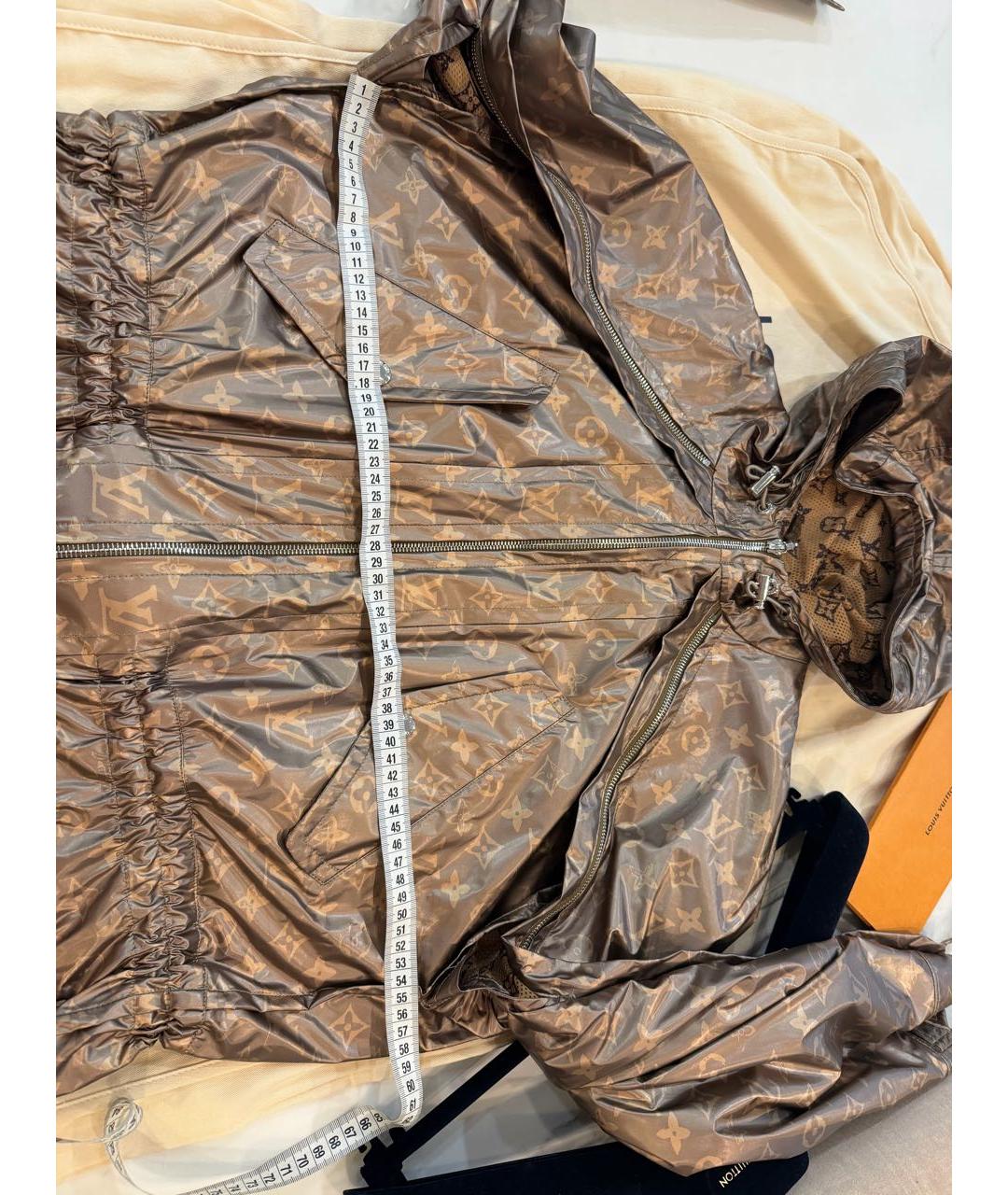 LOUIS VUITTON Коралловая куртка, фото 5